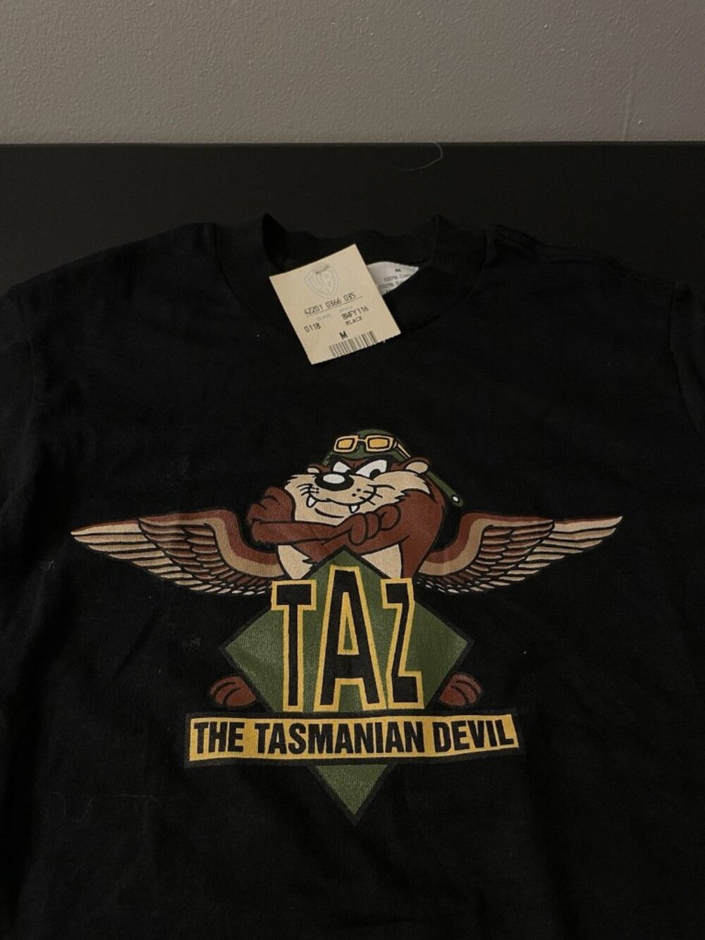 Vintage Warner Bros Studio Store 1995 Taz Pilot Wings Shirt Looney Tunes kids M